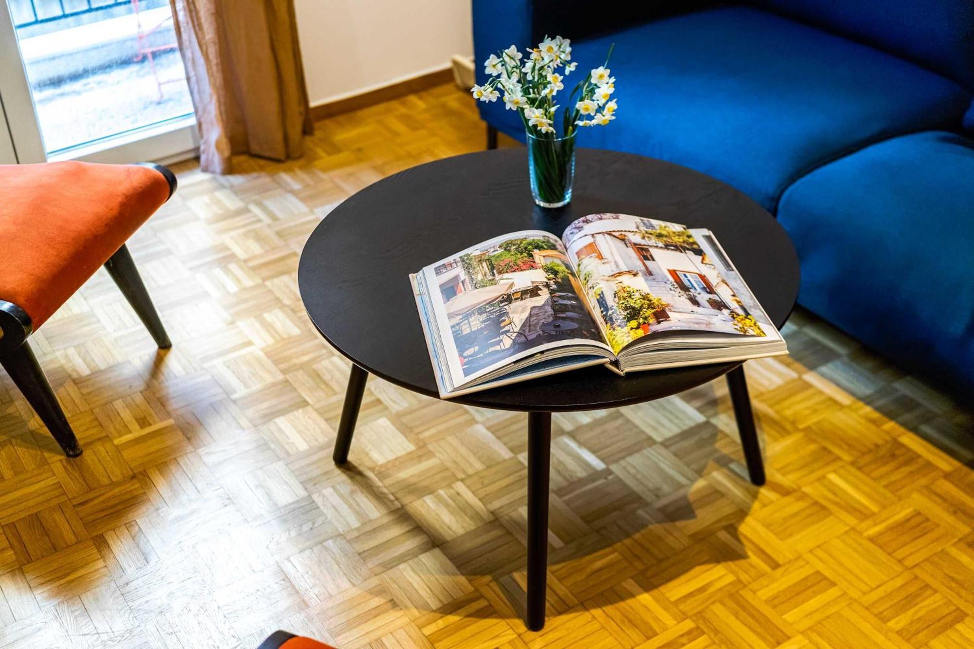 O&O Group - Eclectic Chic Thissio Apartment Atenas Exterior foto